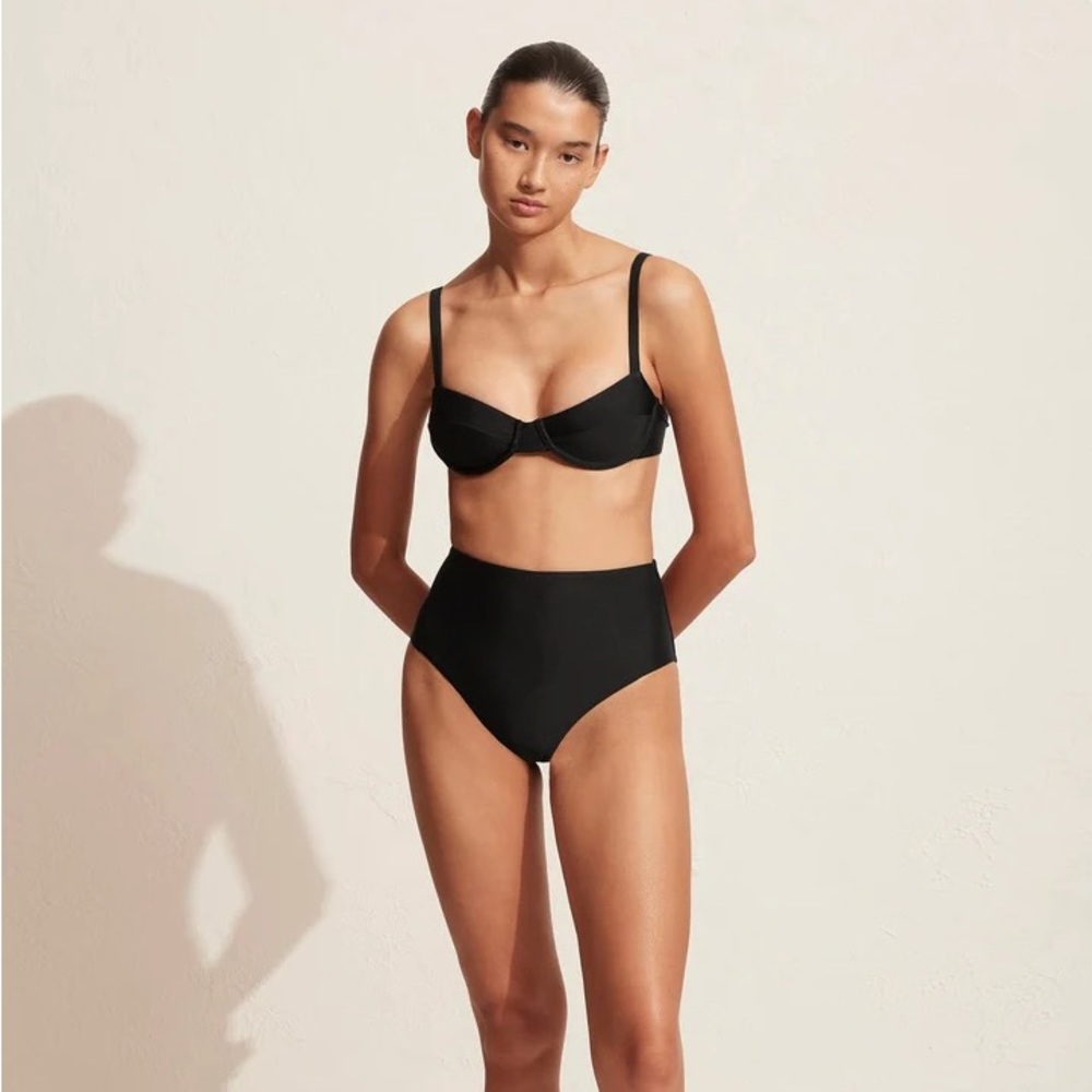 Matteau black bikini top, underwire, adjustable straps, never worn with tags